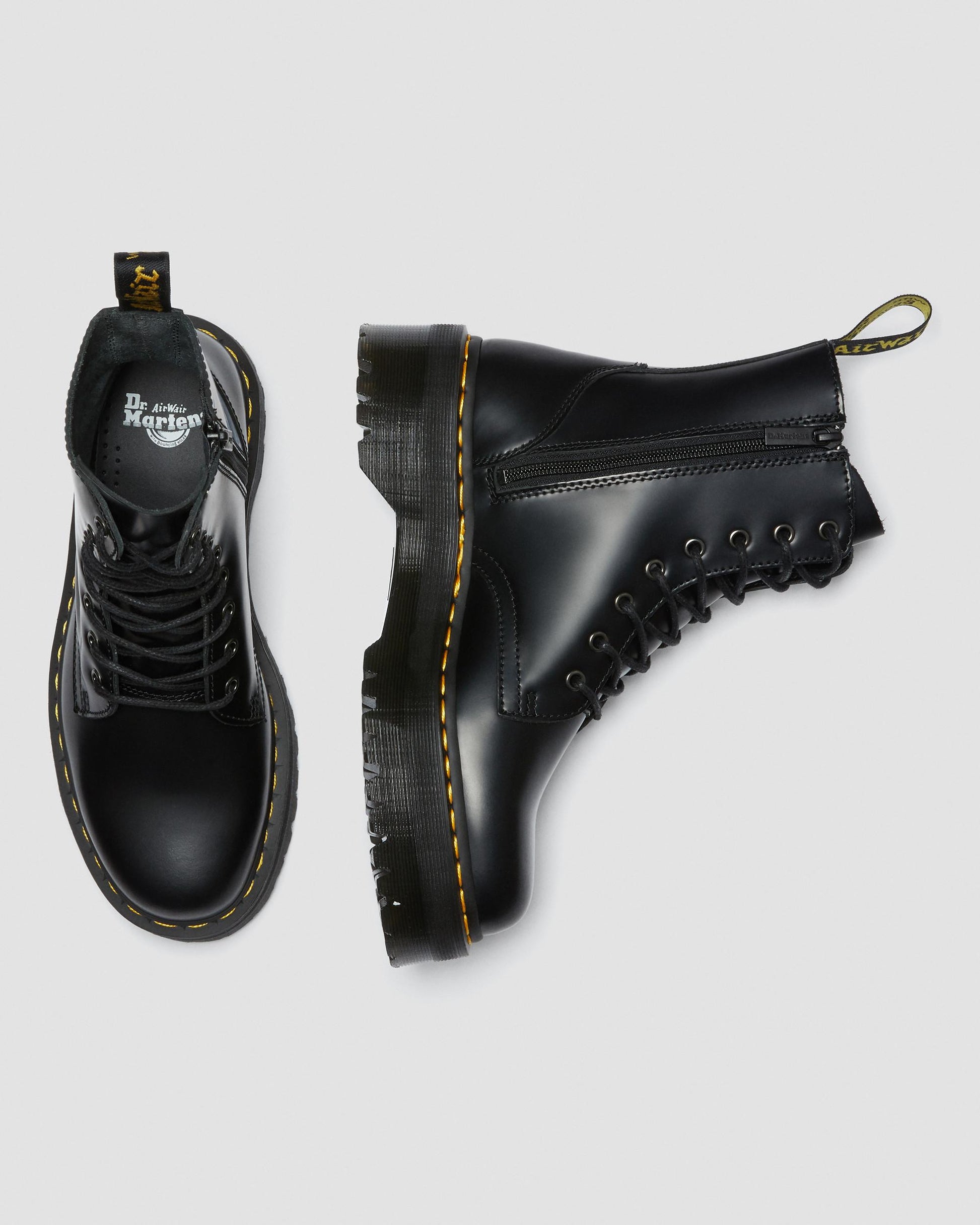 https://cdn.media.amplience.net/i/drmartens/15265001.810.jpg