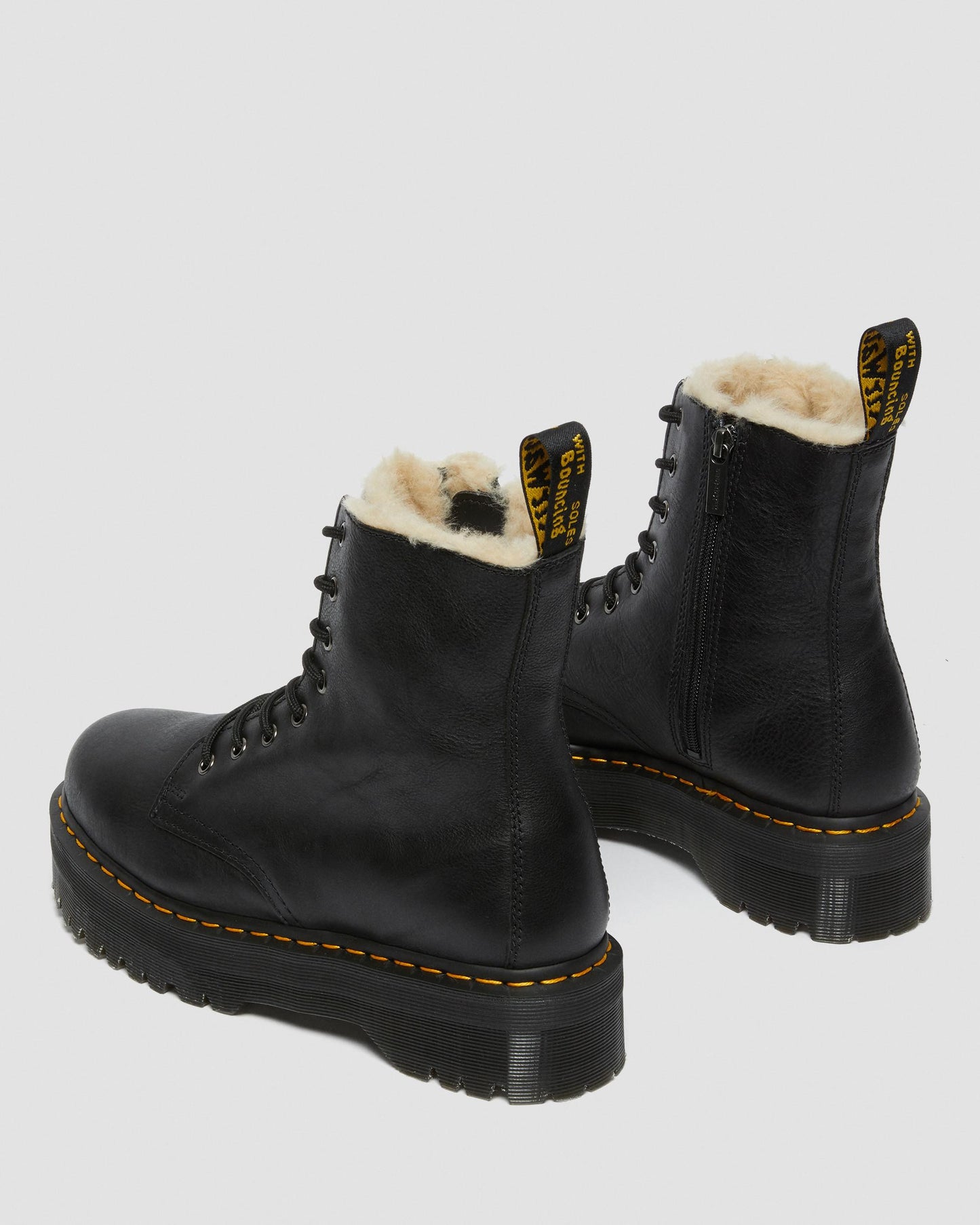 https://cdn.media.amplience.net/i/drmartens/25637001.85.jpg