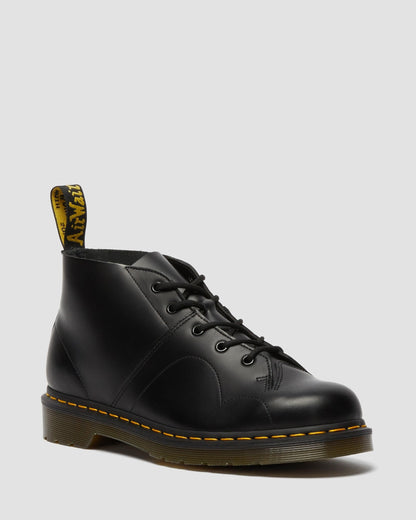 https://cdn.media.amplience.net/i/drmartens/26256001.80.jpg